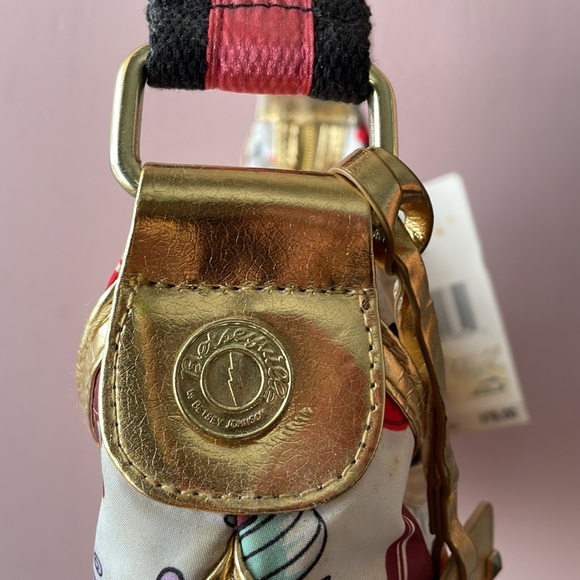 Y2K SM hobo sweet treats white Betsey Johnson Betseyville shoulder bag - Picture 8 of 13